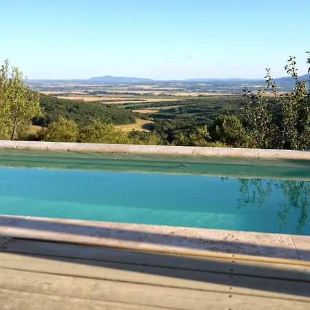 Ateliery Nad Zavozom