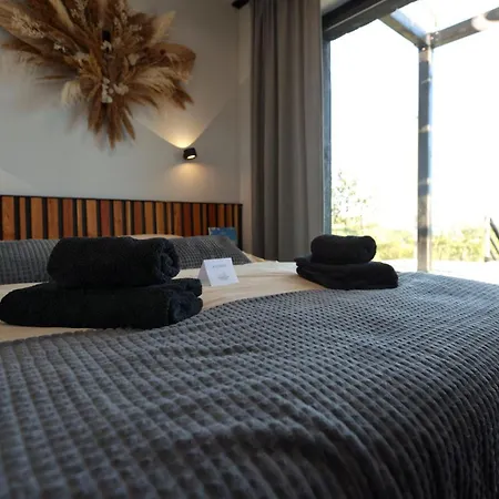 Апартаменты Ateliery Nad Zavozom Hrusov